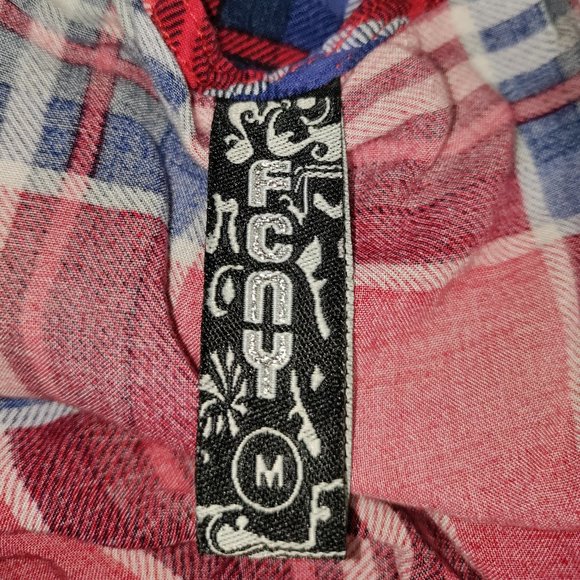 FNCY - Cute and Flirty Sleeveless Button Down - Picture 8 of 8